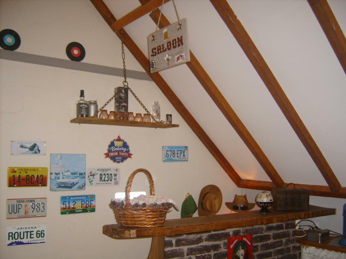 Chambre Campagnarde Du Gres Rouge De Beauval Bagian luar foto